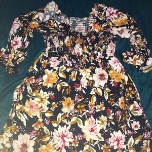 Women’s Dress (Floral, print, on or off shoulder.)